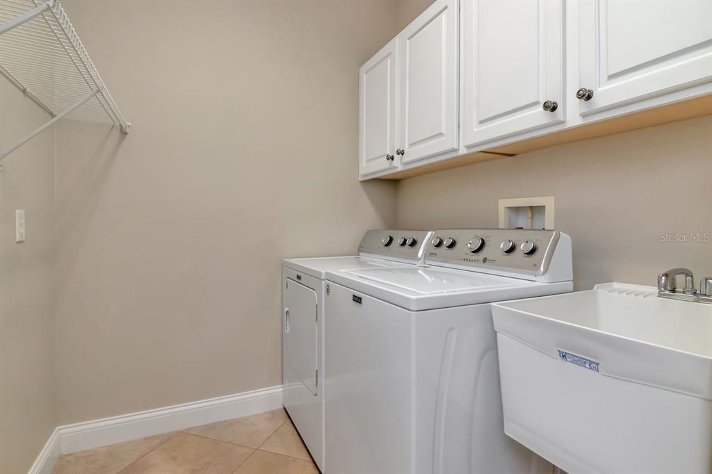 1900 Paw Paw Place Trinity, FL 34655 - Photo 11 of 68