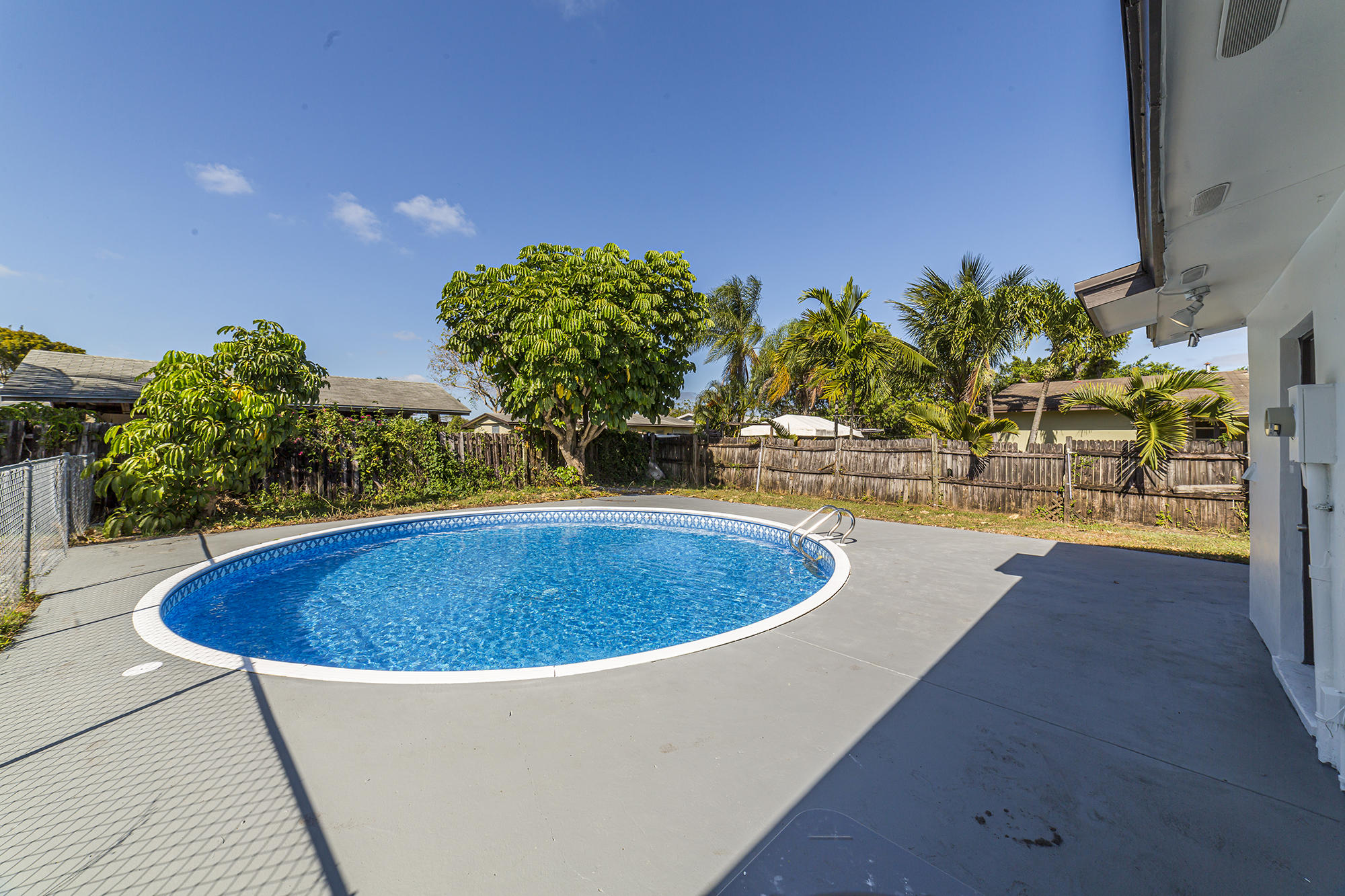 3969 Kewanee Road Lake Worth, FL 33462 - Photo 6 of 21 3969 Kewanee Rd Lake Worth_18 web _1