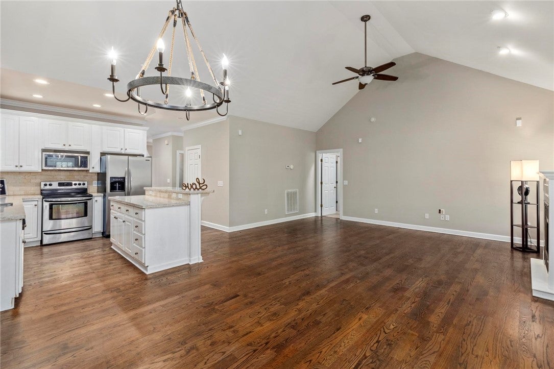 1855 Coopers Pond Road Auburn, AL 36830 - Photo 7 of 23 Gallery Image 7