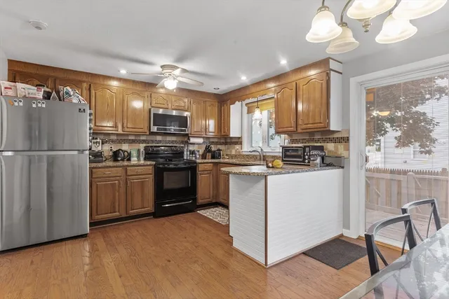 $3,150 | 25 Eagan Place, Unit 25, Peabody, MA 01960