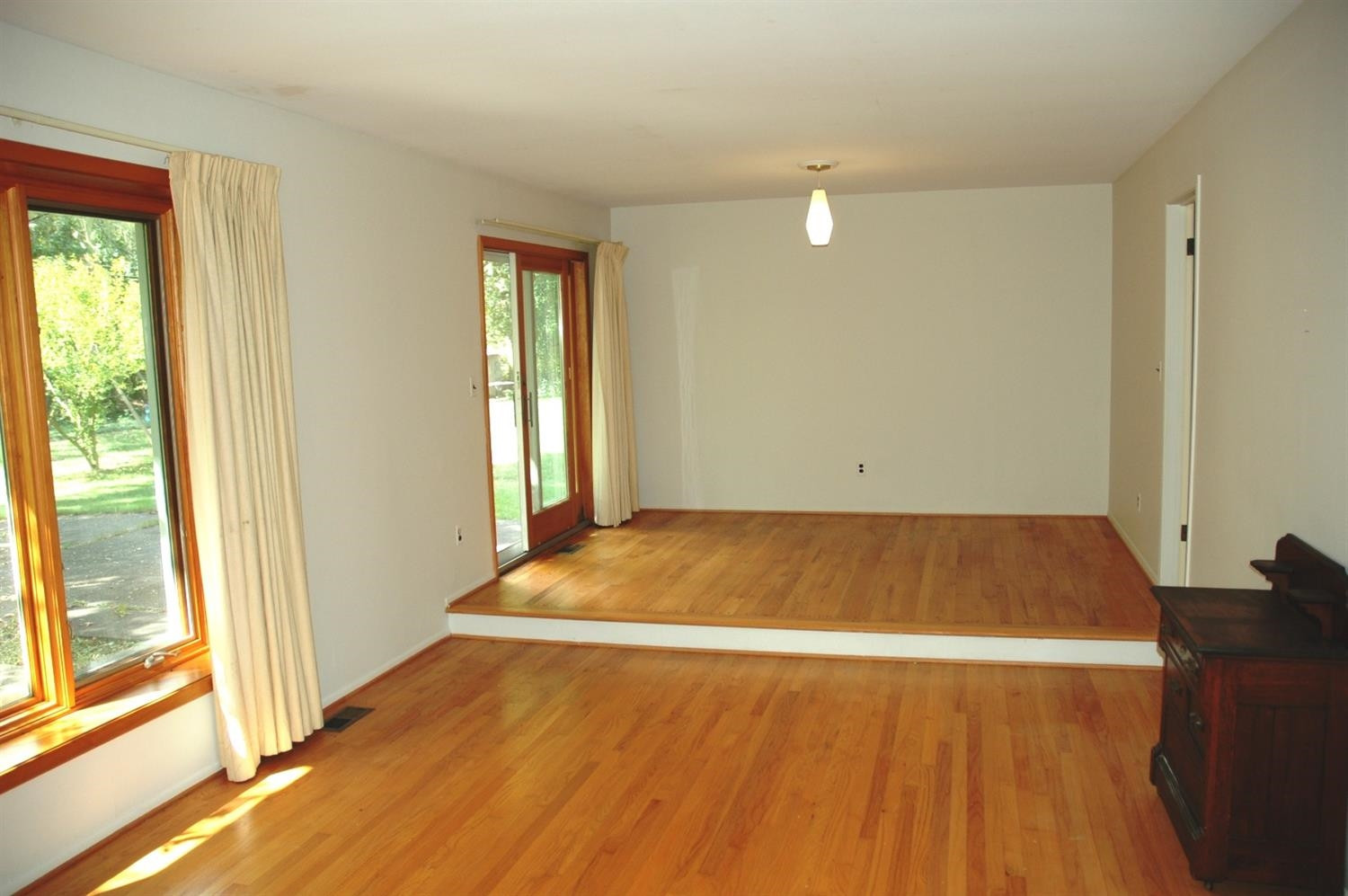 2790 Colony Road Ann Arbor, MI 48104 - Photo 4 of 10 Photo 4