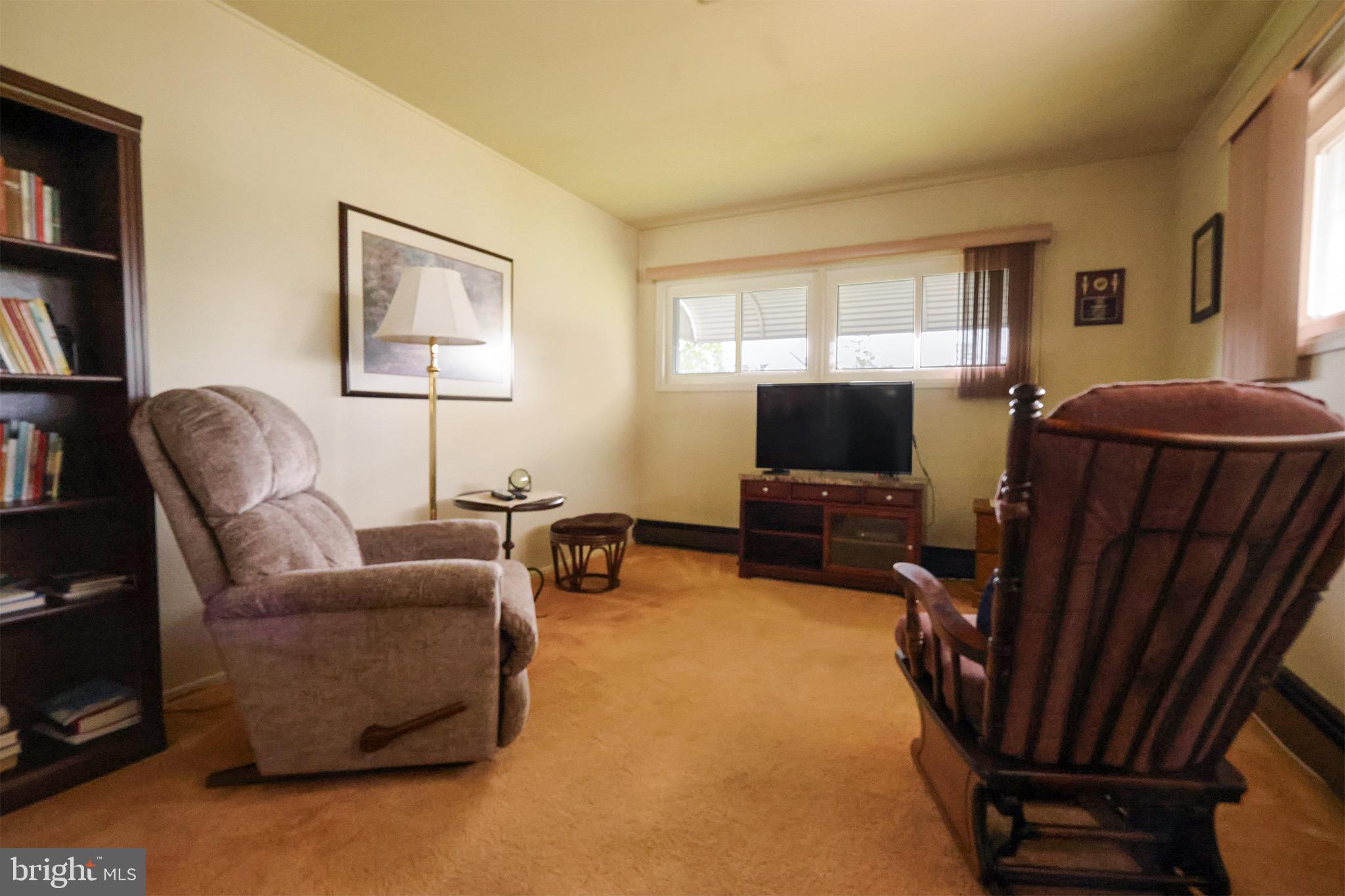 54 Red Berry Road Levittown, PA 19056 - Photo 19 of 31