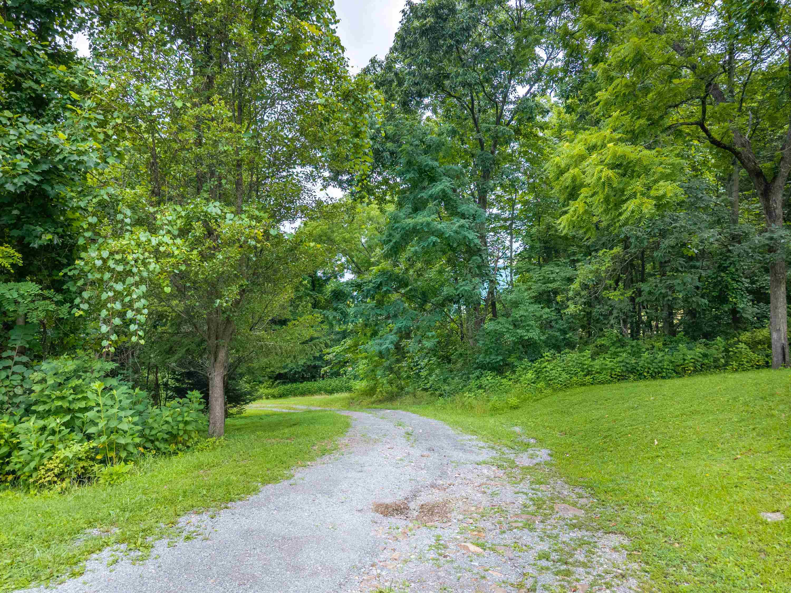 122 Walnut Grove Road Narrows, VA 24124 - Photo 79 of 83 Gallery Image 79