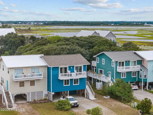 $444,000 | 219 Oyster Lane, North Topsail Beach, NC 28460