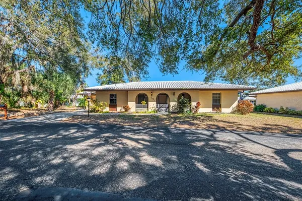 $200,000 | 510 Villa Park Drive, Unit 510, Nokomis, FL 34275