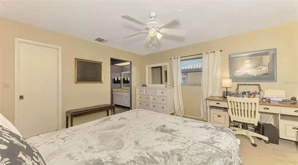 $200,000 | 510 Villa Park Drive, Unit 510, Nokomis, FL 34275