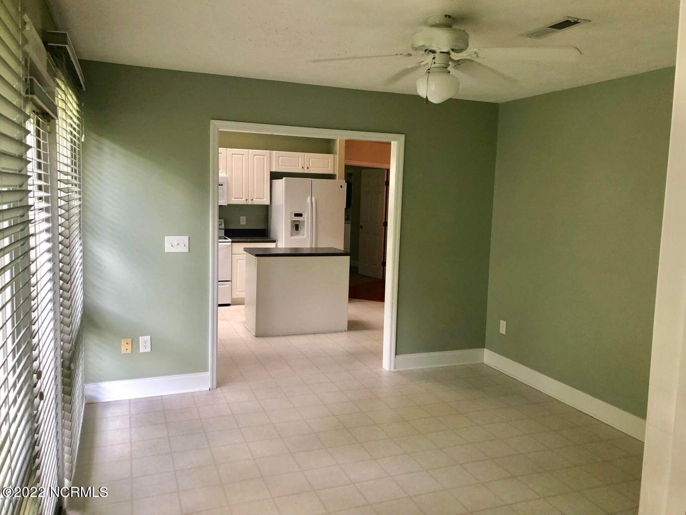 325 Neuchatel Road New Bern, NC 28562 - Photo 12 of 30 neuchatel 10