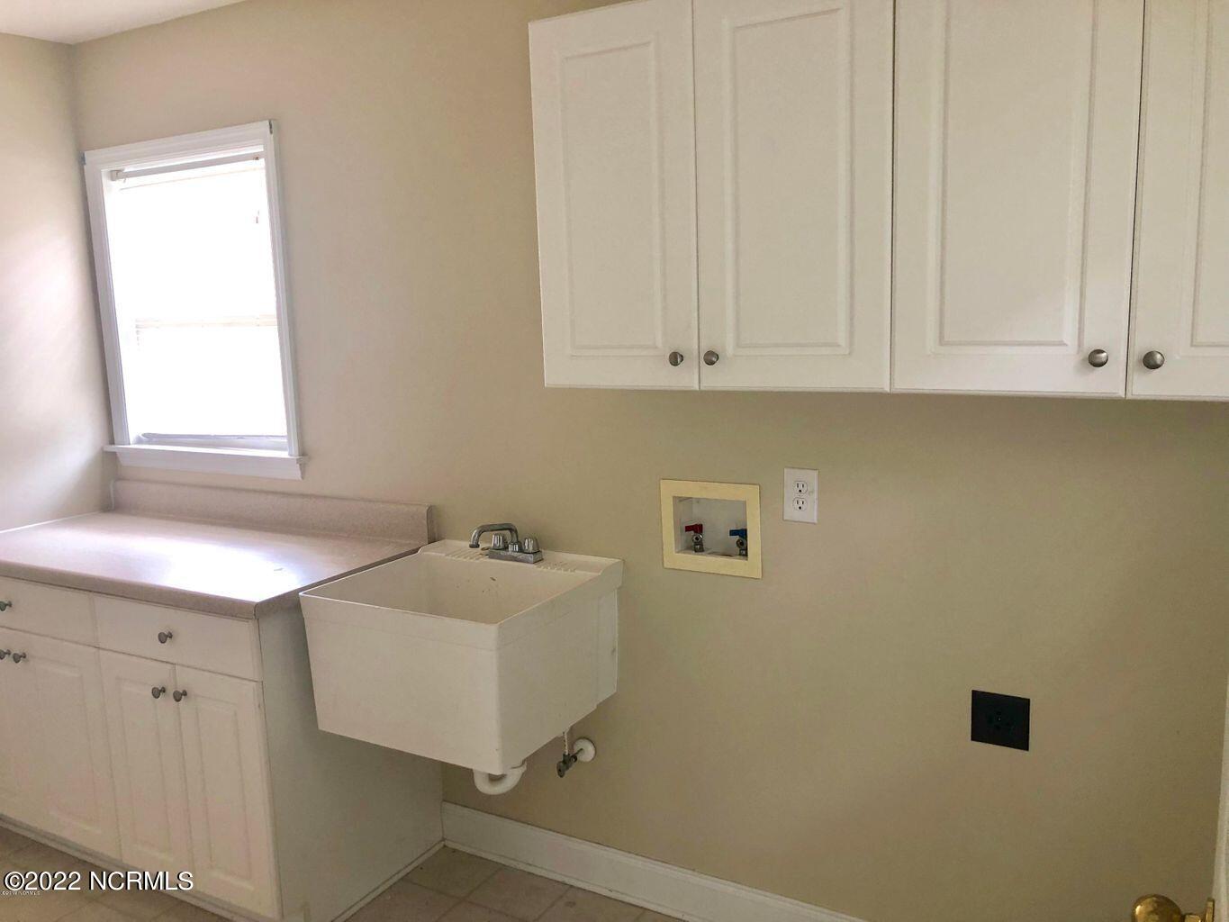 325 Neuchatel Road New Bern, NC 28562 - Photo 13 of 30 neuchatel 11