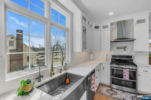 $1,399,900 | 66 Ridge Avenue, Park Ridge, NJ 07656