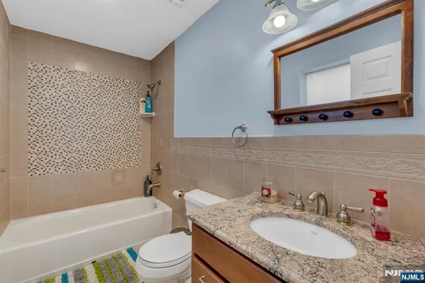 $1,399,900 | 66 Ridge Avenue, Park Ridge, NJ 07656