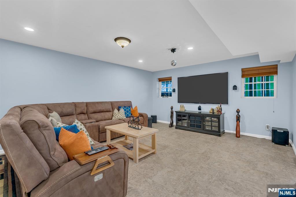 66 Ridge Avenue Park Ridge, NJ 07656 - Photo 31 of 41