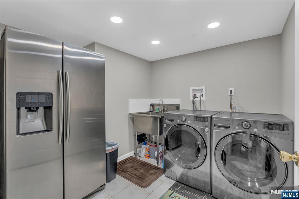 66 Ridge Avenue Park Ridge, NJ 07656 - Photo 32 of 41