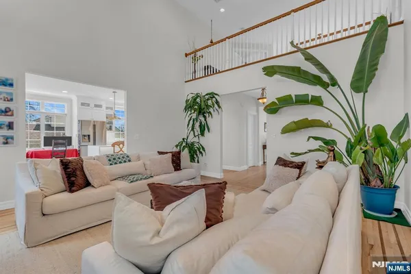 $1,399,900 | 66 Ridge Avenue, Park Ridge, NJ 07656