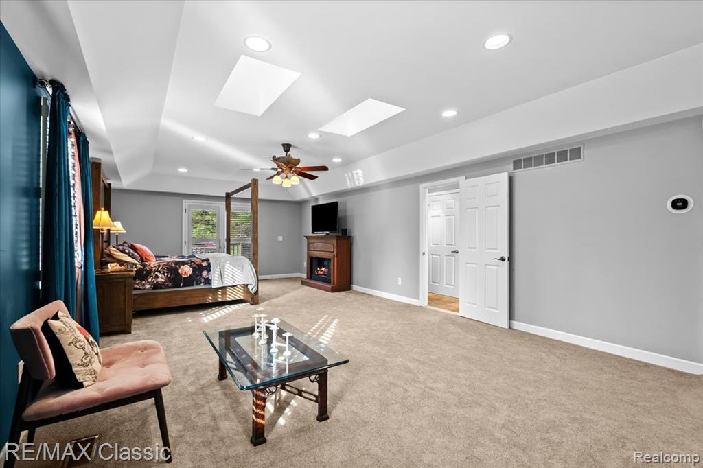 2345 East Commerce Road Milford, MI 48381 - Photo 25 of 77