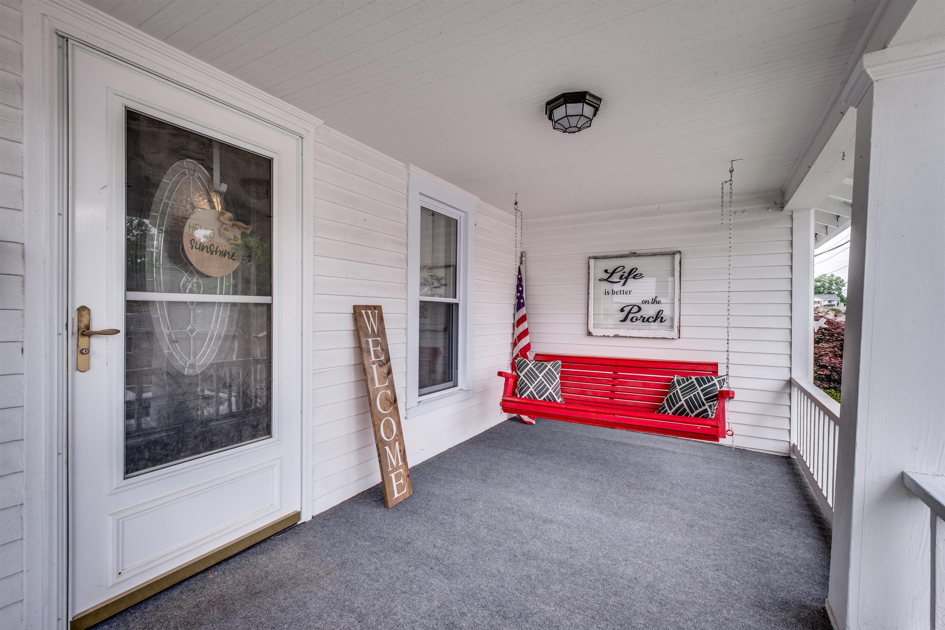 1017 R Street Bedford, IN 47421 - Photo 3 of 24 Gallery Image 3