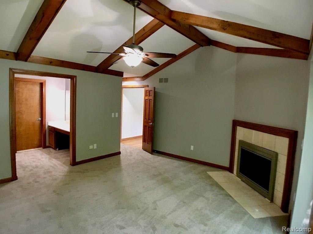 2245 Addaleen Road Highland, MI 48357 - Photo 20 of 50 22-MasterBed.jpg