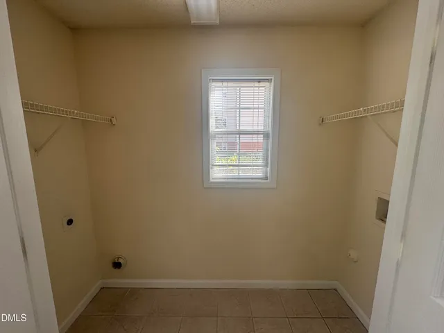 a bathroom with a toilet