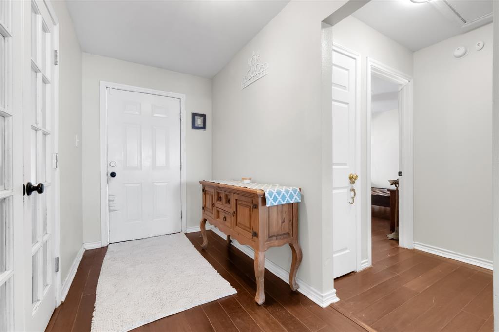 5304 East Line Road Whitewright, TX 75491 - Photo 3 of 18 Gallery Image 3