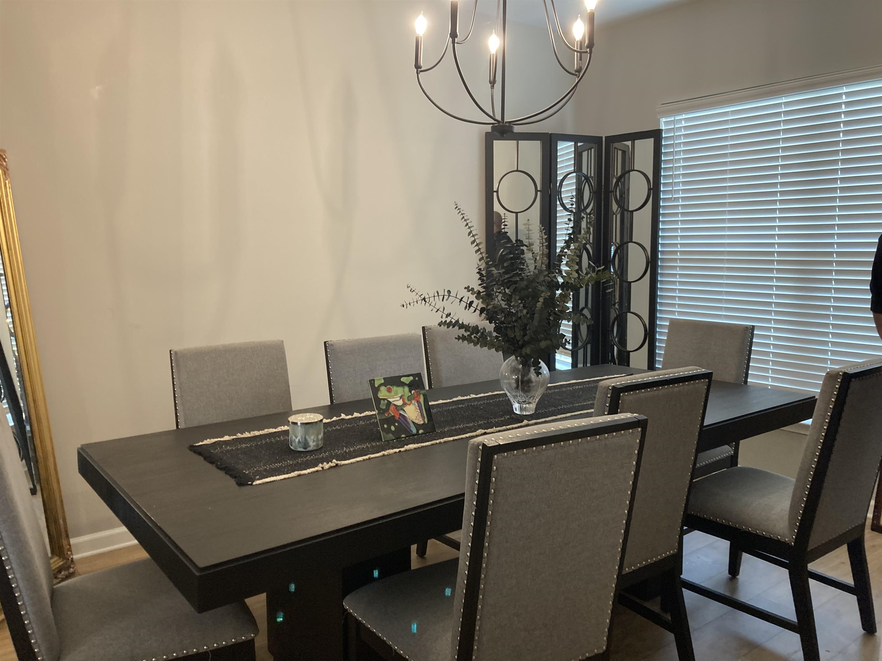 7828 Shadowcrest Road Memphis, TN 38125 - Photo 4 of 13 a view of a workspace with furniture