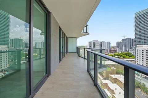 $675,000 | 1300 South Miami Avenue, Unit 1411, Miami, FL 33130