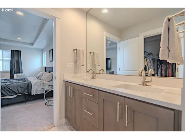 $540,000 | 18408 Northeast 43rd Avenue, Vancouver, WA 98686