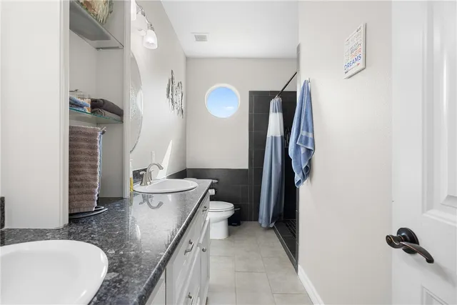 $764,800 | 1102 Private Road 2332, Giddings, TX 78942