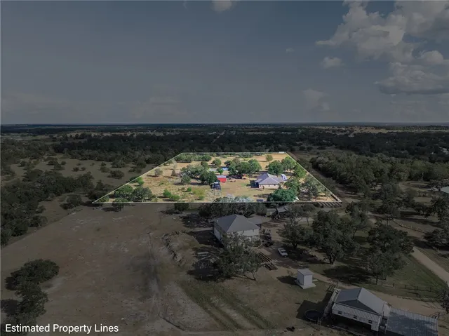 $764,800 | 1102 Private Road 2332, Giddings, TX 78942