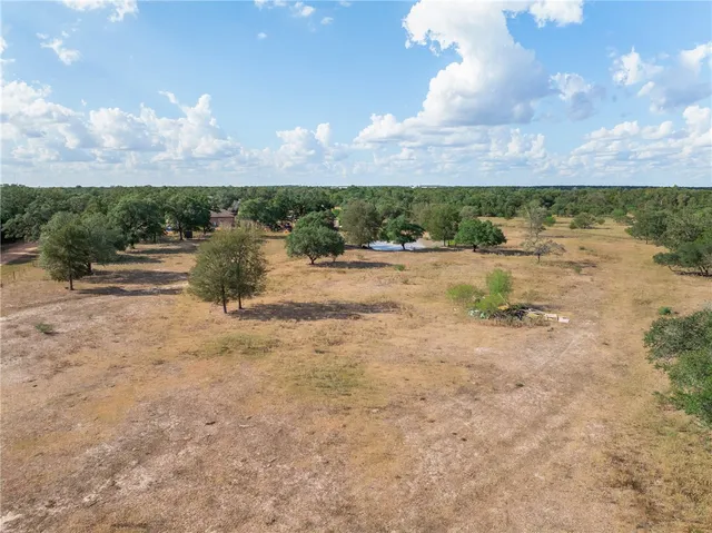 $764,800 | 1102 Private Road 2332, Giddings, TX 78942