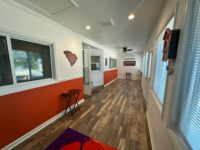 $279,900 | 409 Belvedere Drive, Eutawville, SC 29048