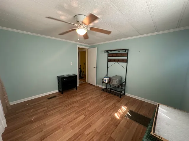 $279,900 | 409 Belvedere Drive, Eutawville, SC 29048