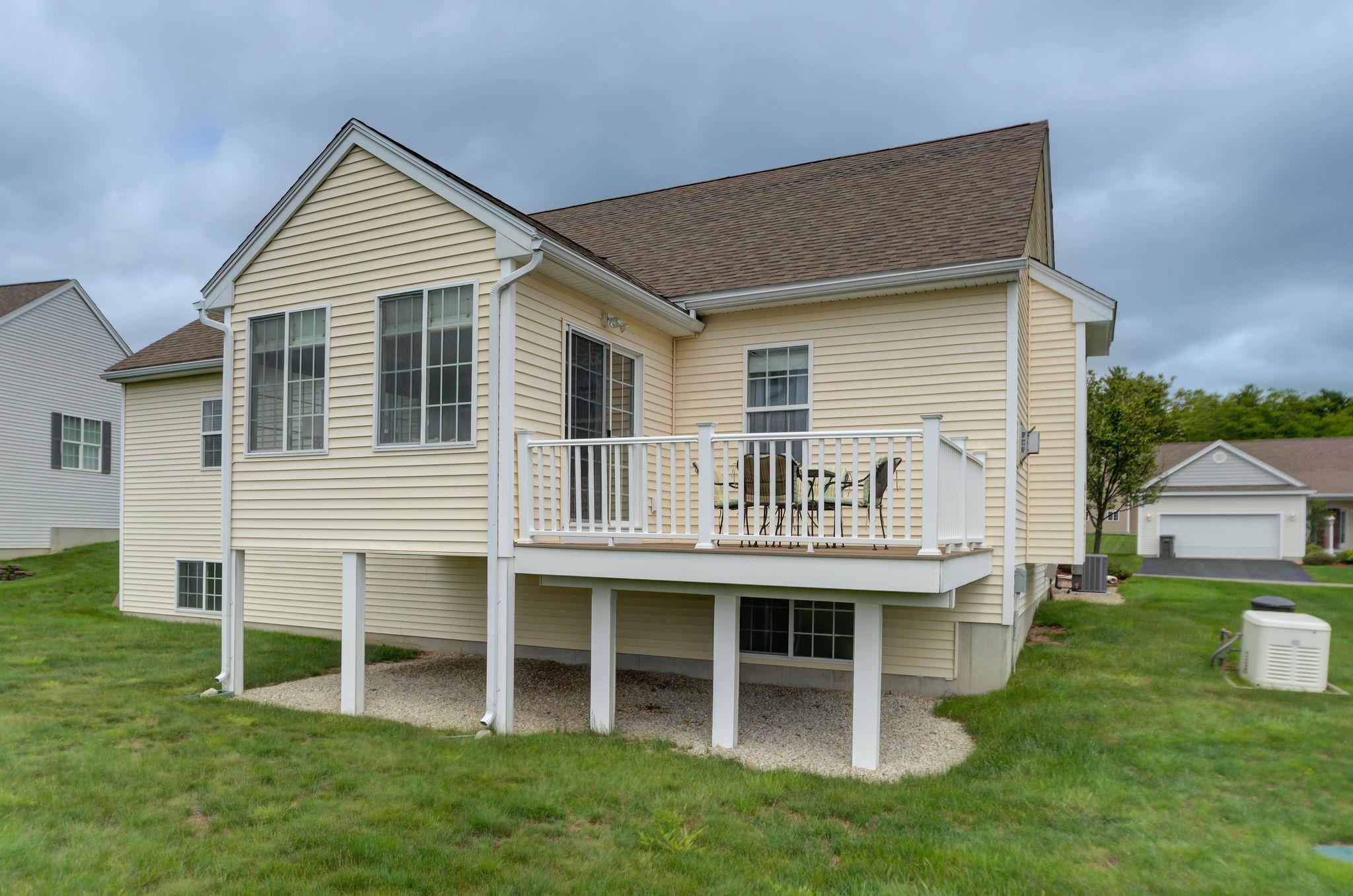 17 Misty Meadow Road, Unit 17 Windham, NH 03087 - Photo 2 of 32