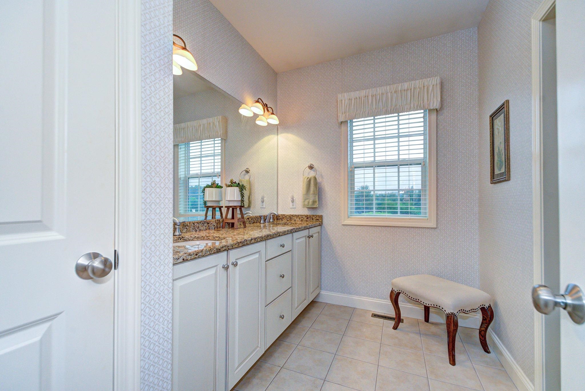 17 Misty Meadow Road, Unit 17 Windham, NH 03087 - Photo 23 of 32