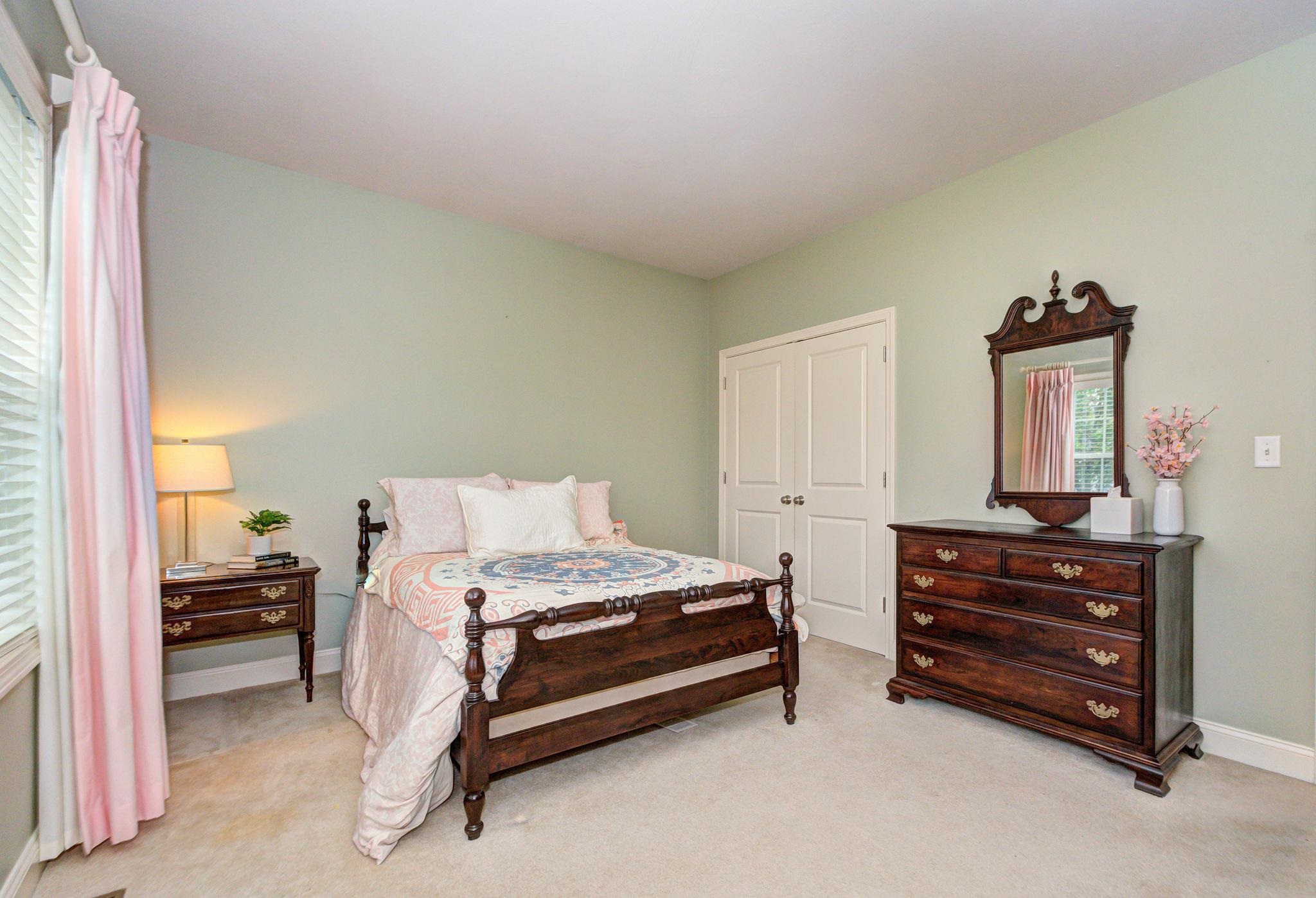 17 Misty Meadow Road, Unit 17 Windham, NH 03087 - Photo 27 of 32