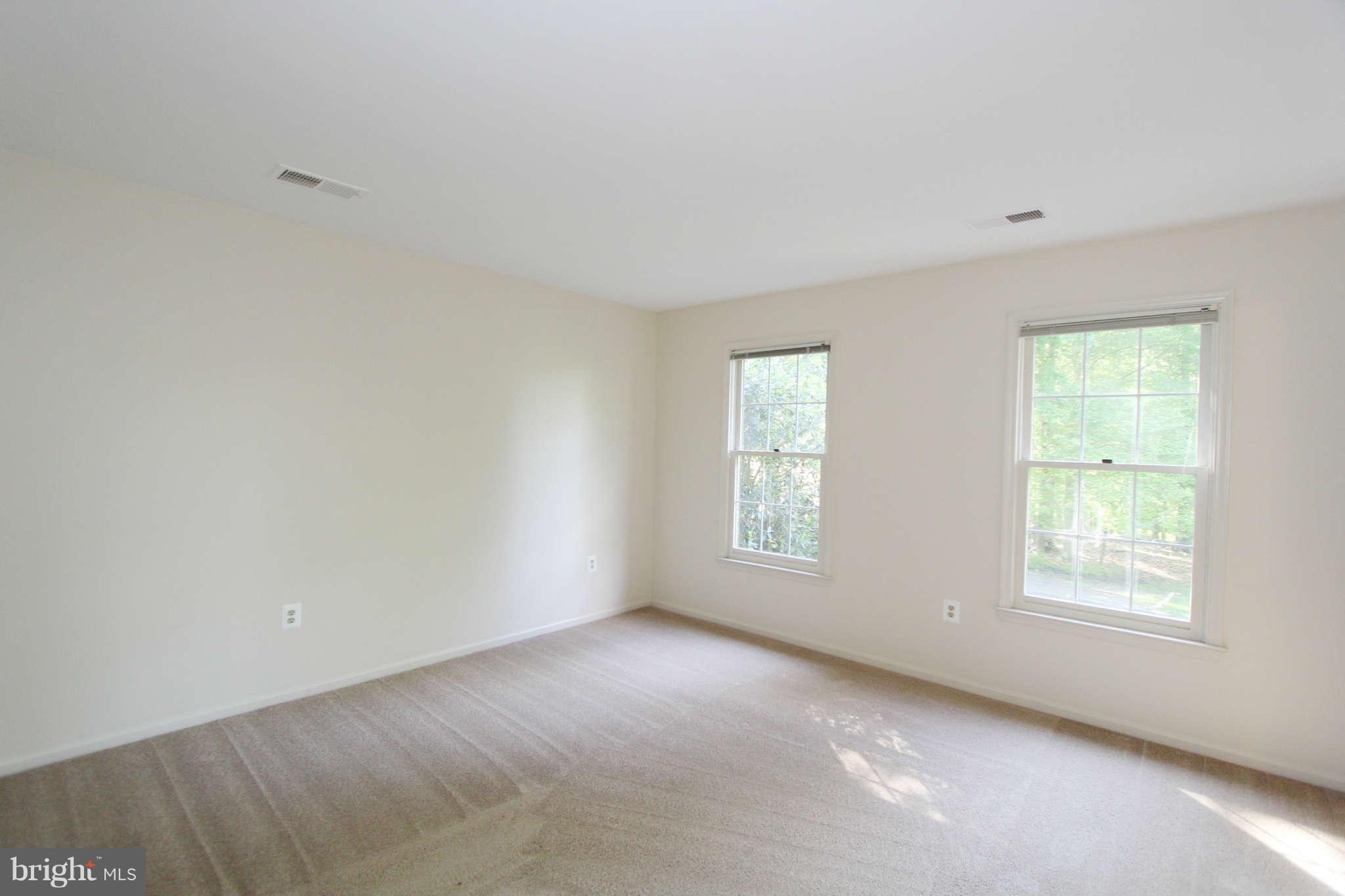 12125 Popes Head Road Fairfax, VA 22030 - Photo 24 of 29 Bedroom 3