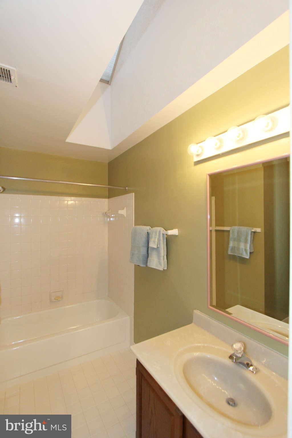 12125 Popes Head Road Fairfax, VA 22030 - Photo 26 of 29 Upper Level Full Bathroom