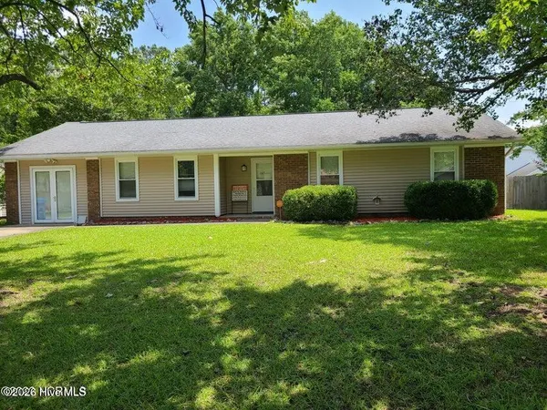 $1,700 | 1302 Kevin Court, Jacksonville, NC 28546