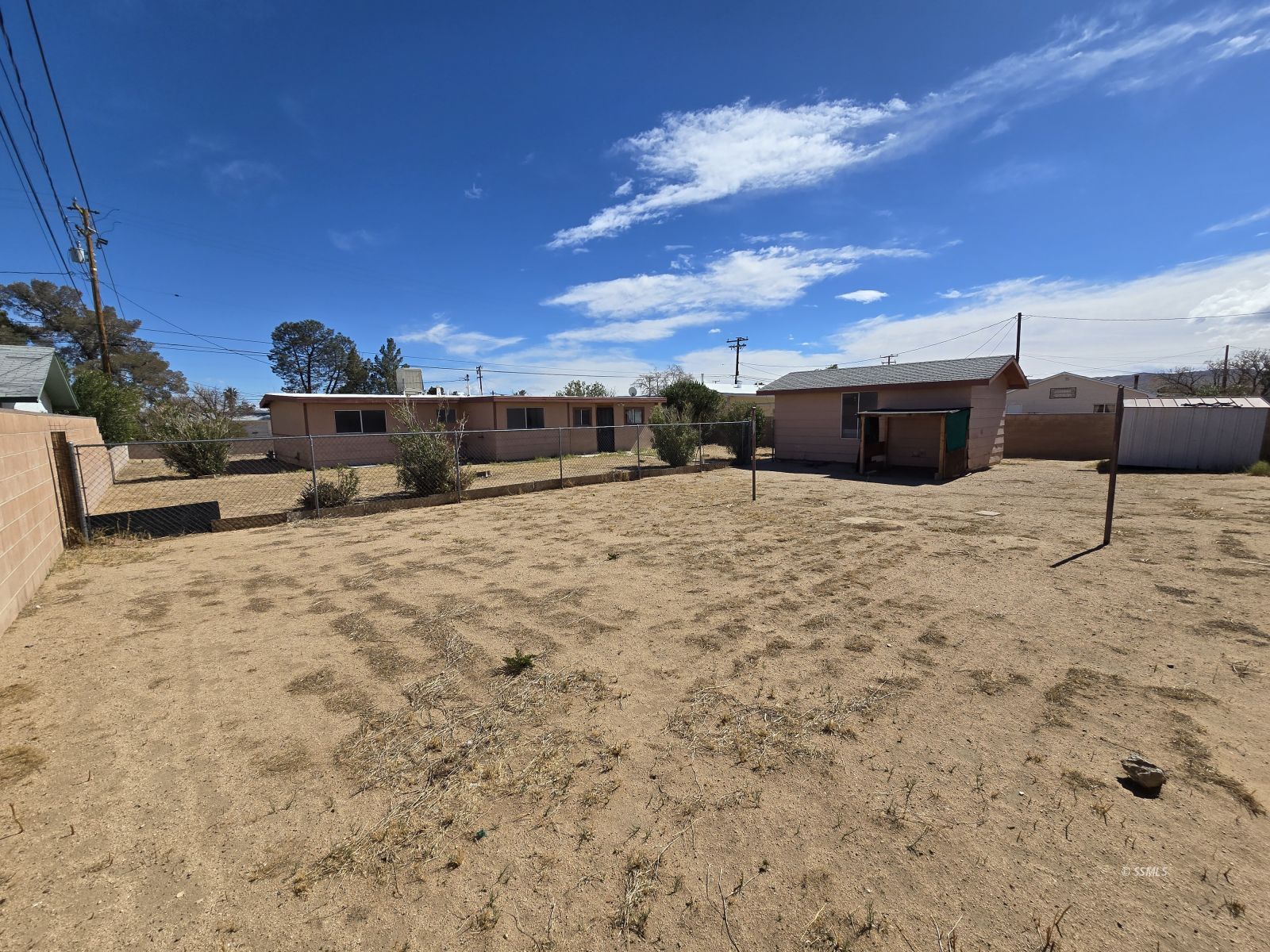 633 South Allen Street Ridgecrest, CA 93555 - Photo 19 of 21 a view of a terrace