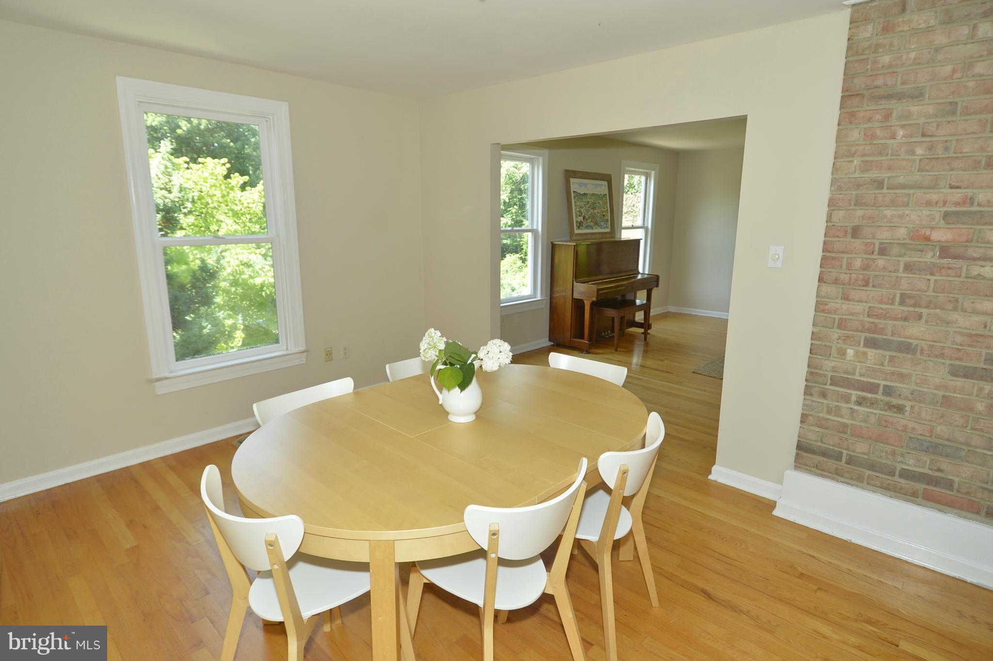 19106 Otley Road Purcellville, VA 20132 - Photo 13 of 30 Dining Room