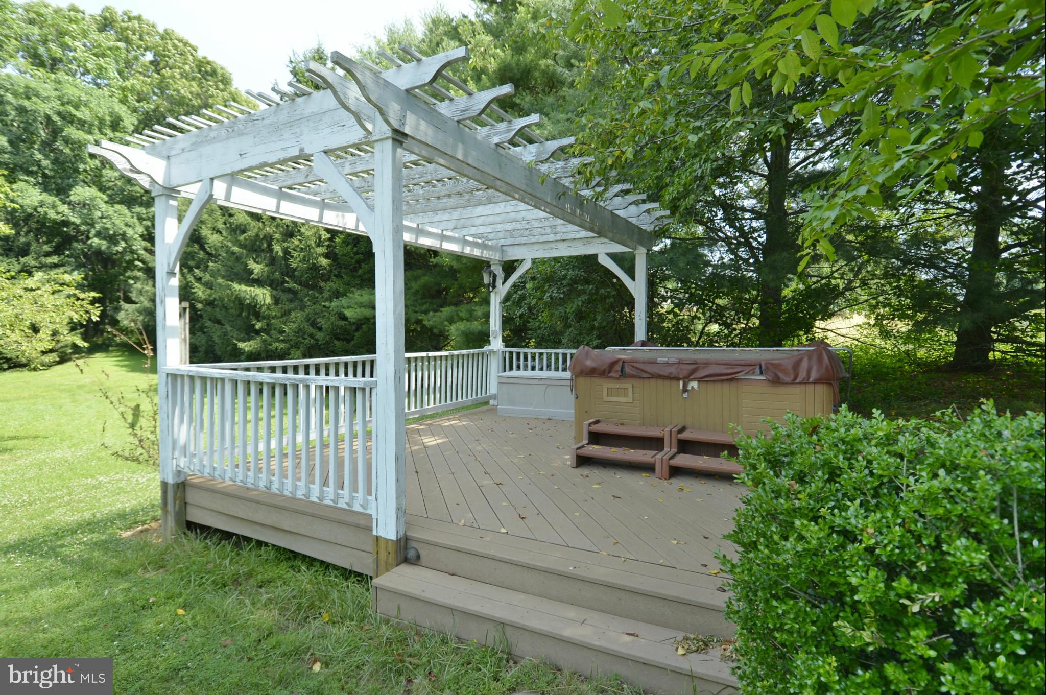 19106 Otley Road Purcellville, VA 20132 - Photo 23 of 30 Exterior (Rear)