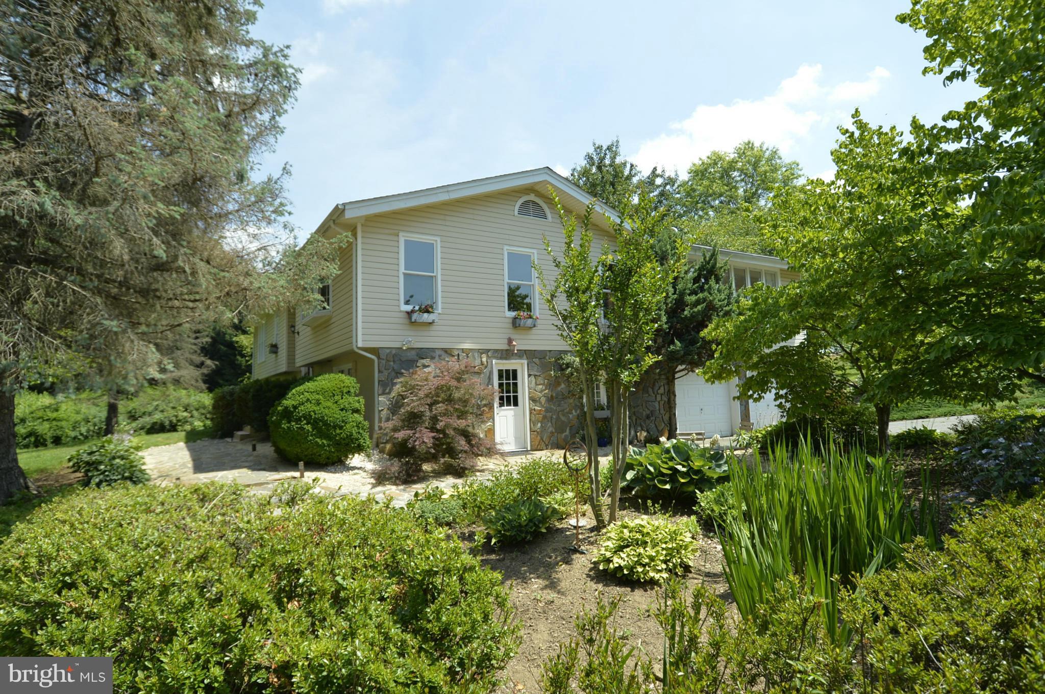 19106 Otley Road Purcellville, VA 20132 - Photo 28 of 30 Exterior (General)