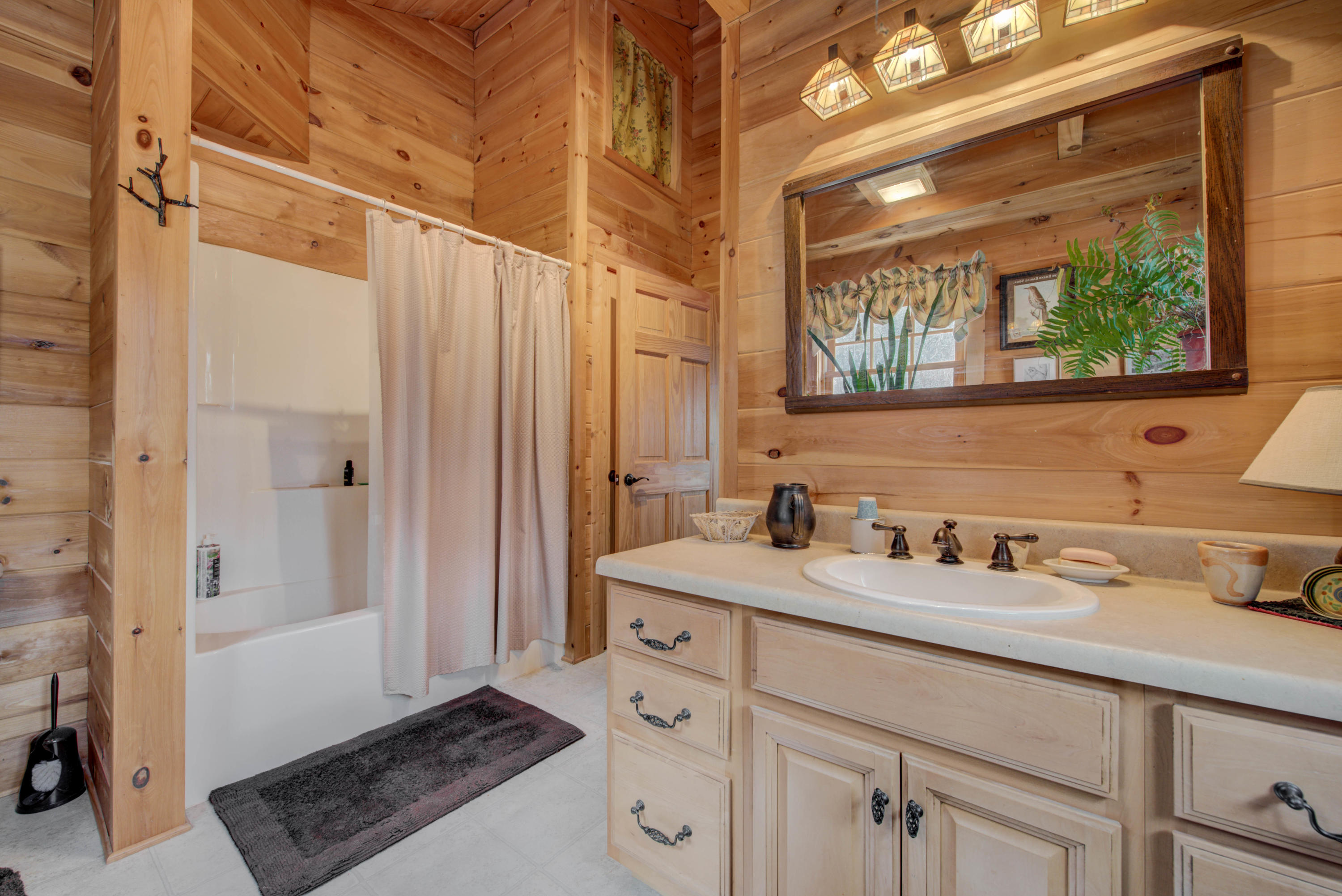 437 Rocky Top Road Luttrell, TN 37779 - Photo 25 of 39 26 - Bedroom #2 En-suite Bath