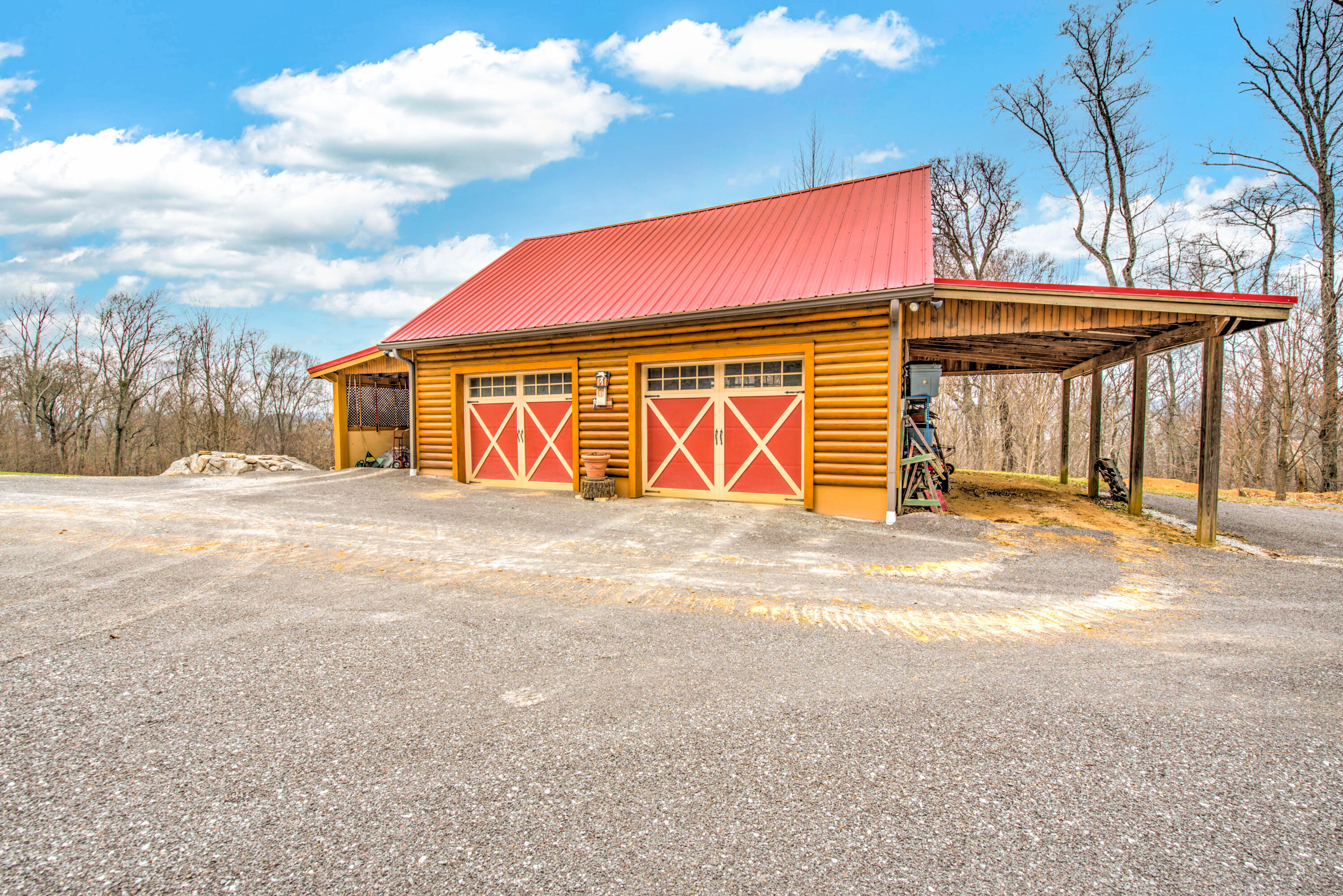 437 Rocky Top Road Luttrell, TN 37779 - Photo 38 of 39 44 - Large Garage