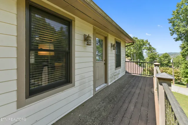 $890,000 | 1517 Deerfield Way, La Follette, TN 37766