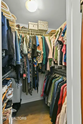 $890,000 | 1517 Deerfield Way, La Follette, TN 37766