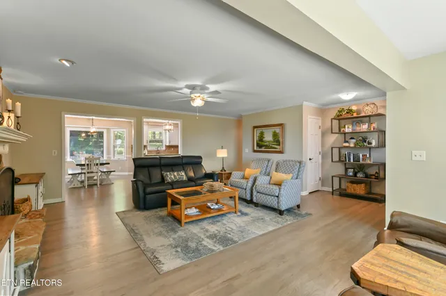 $890,000 | 1517 Deerfield Way, La Follette, TN 37766