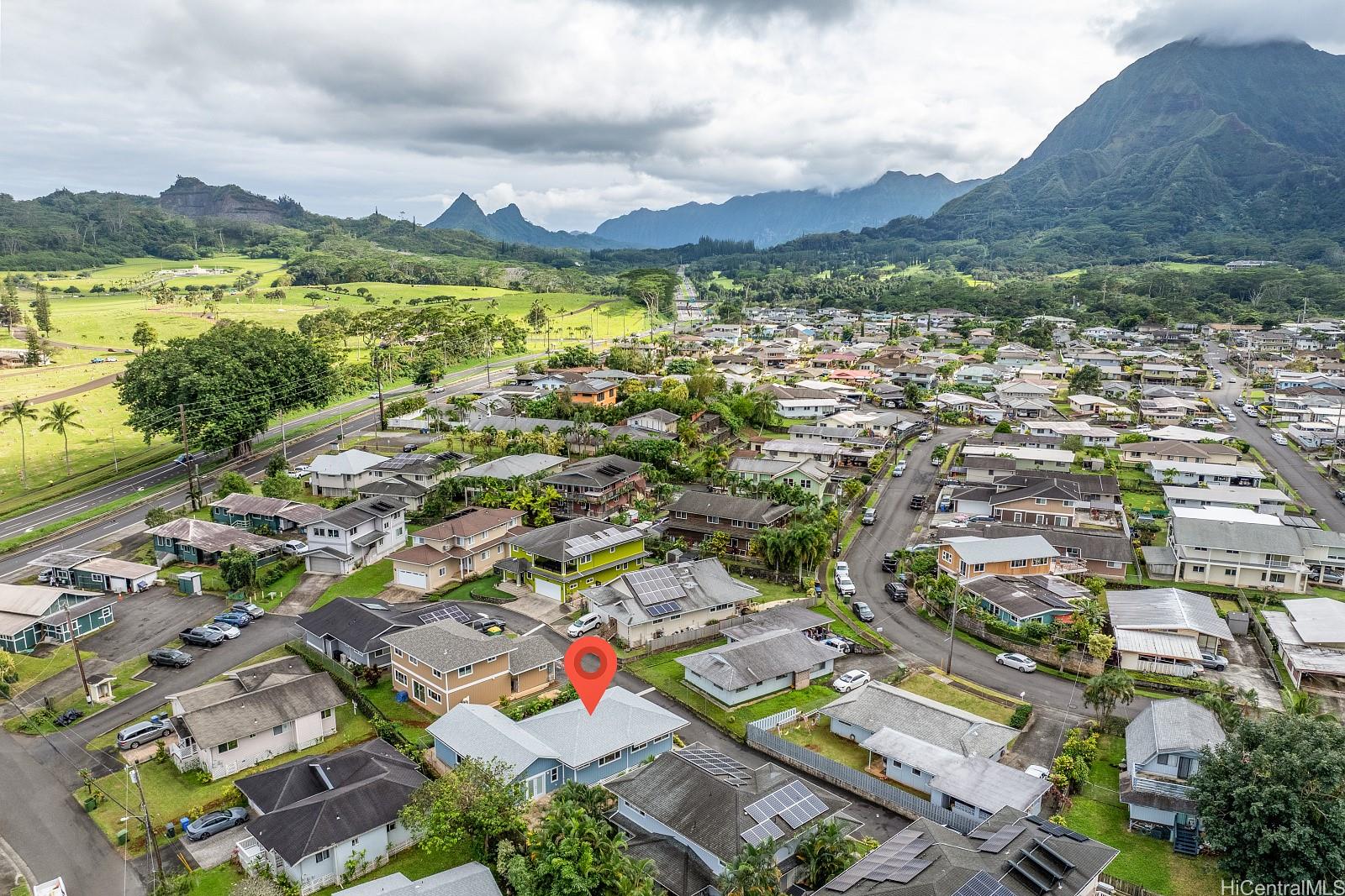 45-510 Mahinui Road, Unit B Kaneohe, HI 96744 - Photo 17 of 19 an aerial view of residential houses with outdoor space