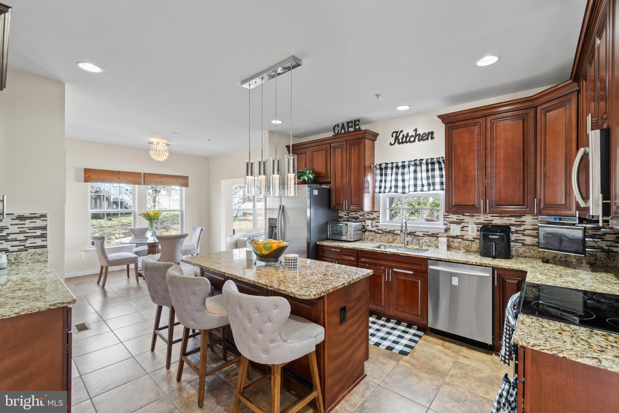 3202 Kirkpatrick Court Clinton, MD 20735 - Photo 11 of 52