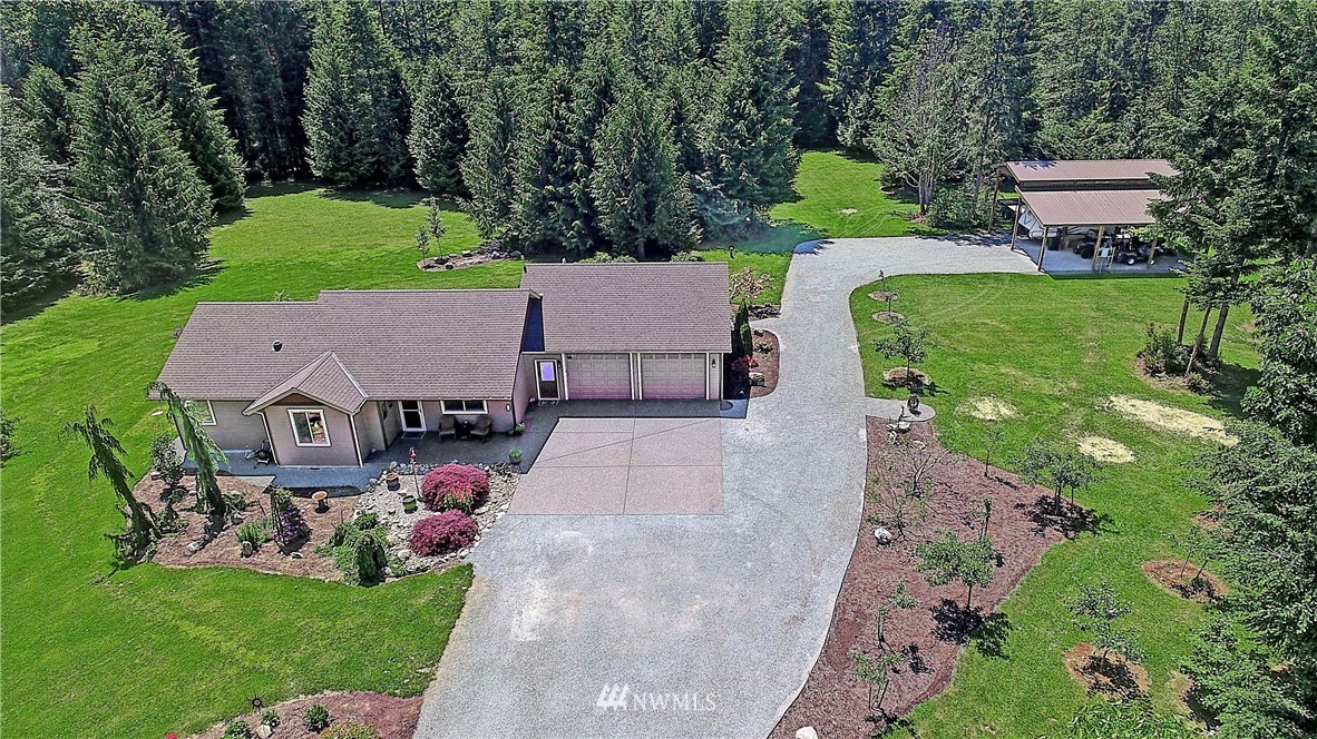 475 Cook Road Camano Island, WA 98282 - Photo 2 of 32 Gallery Image 2