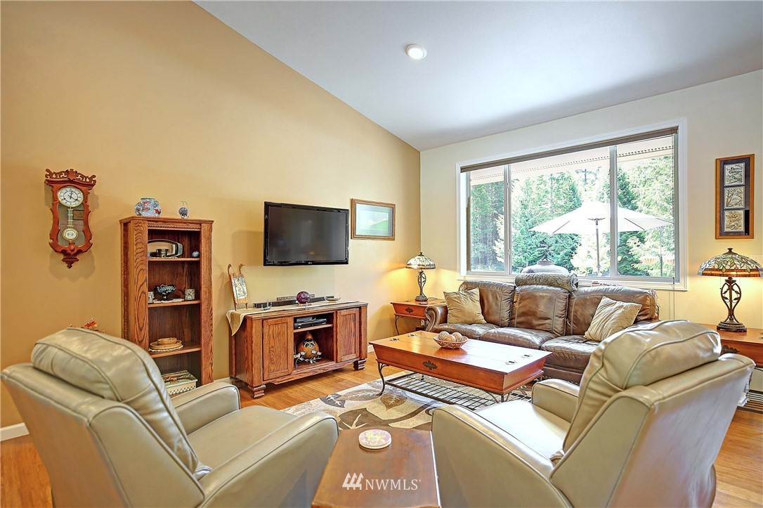 475 Cook Road Camano Island, WA 98282 - Photo 24 of 32 Gallery Image 24