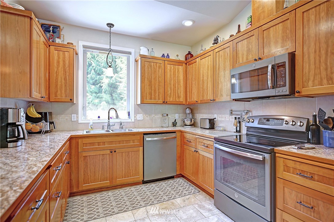 475 Cook Road Camano Island, WA 98282 - Photo 30 of 32 Gallery Image 30